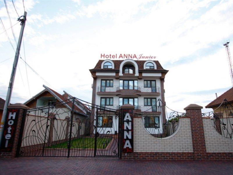 Hotel Anna Junior Târgu Jiu Eksteriør billede