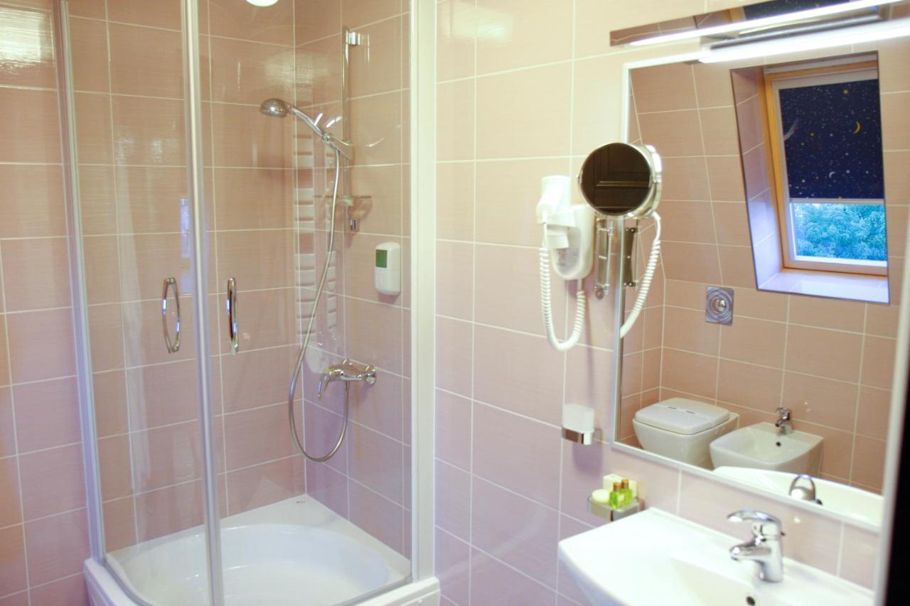 Hotel Anna Junior Târgu Jiu Eksteriør billede
